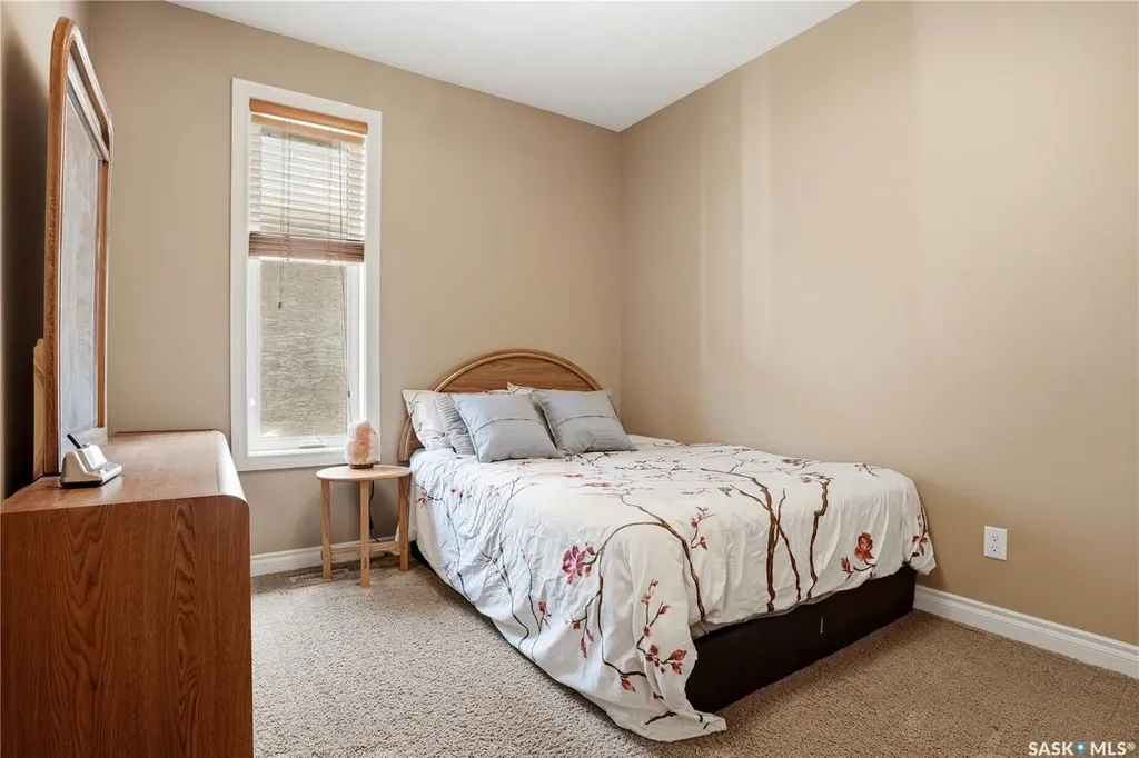 2587 Linner Way Regina SK S4V 1E7
