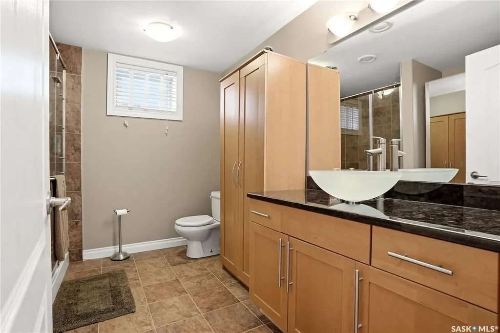 2587 Linner Way Regina SK S4V 1E7