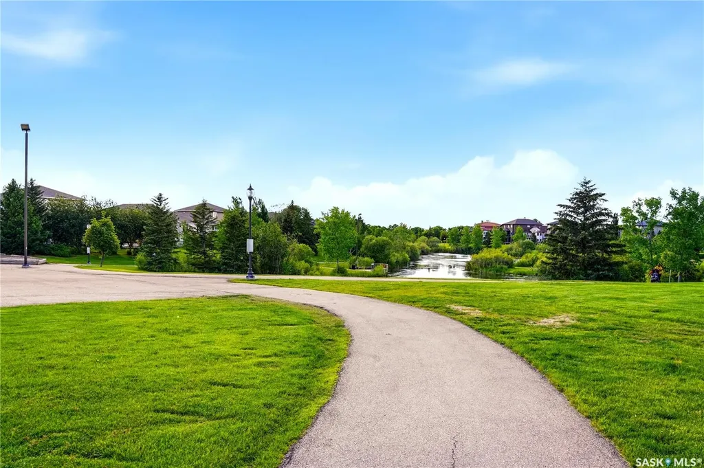 2587 Linner Way Regina SK S4V 1E7