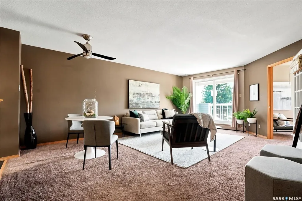 910 9th Street E Saskatoon SK S7H 0N1