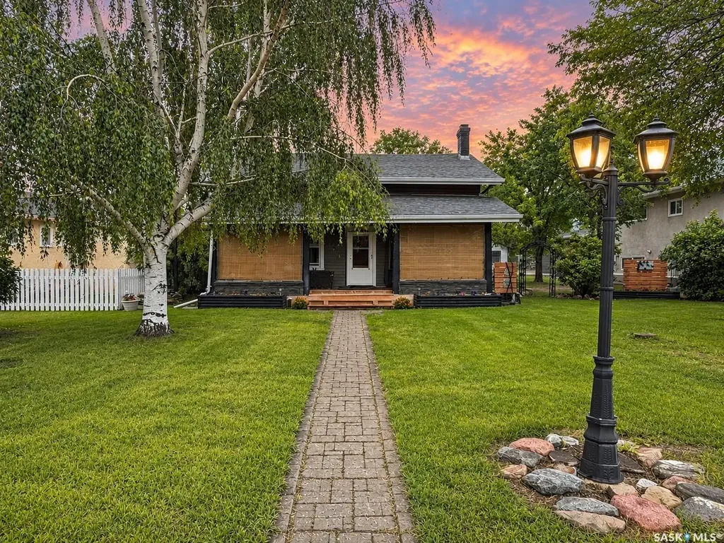 1174 Conrad Avenue Gull Lake SK S0N 1A0