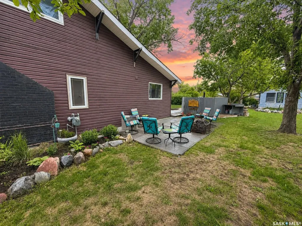 1174 Conrad Avenue Gull Lake SK S0N 1A0