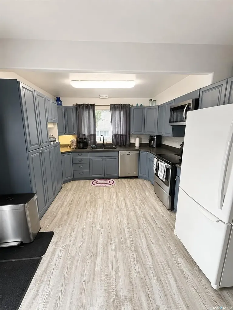 1174 Conrad Avenue Gull Lake SK S0N 1A0