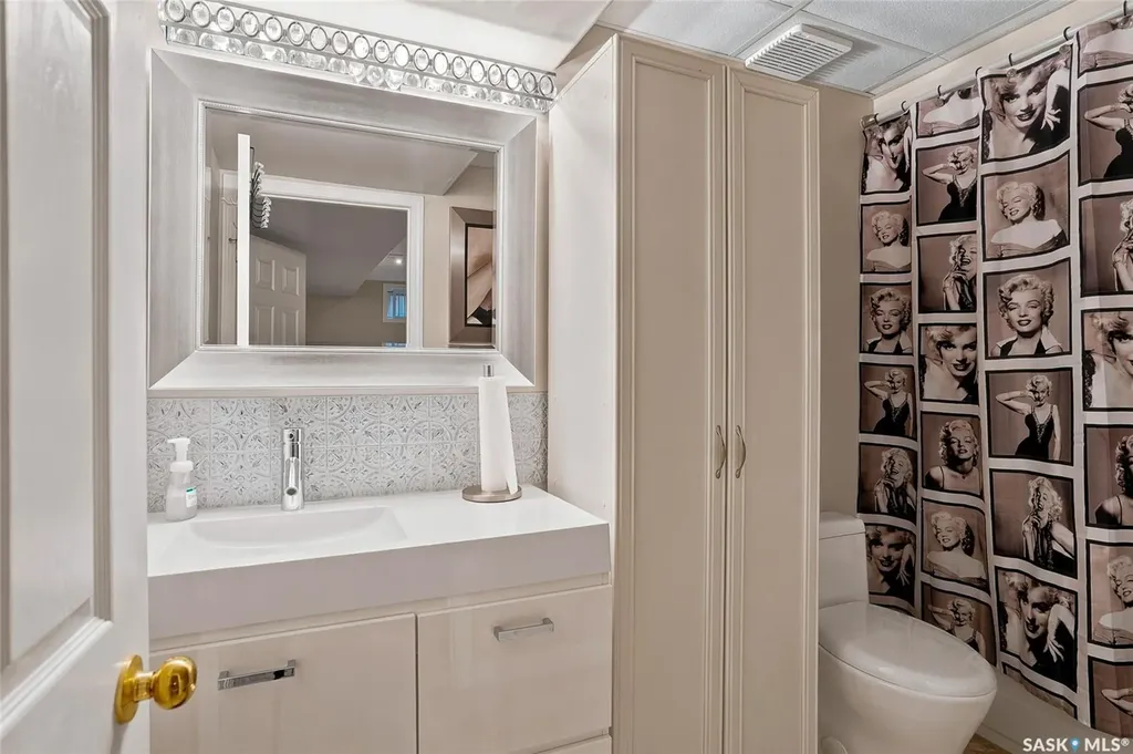 103 Bornstein Crescent Saskatoon SK S7N 3Y4