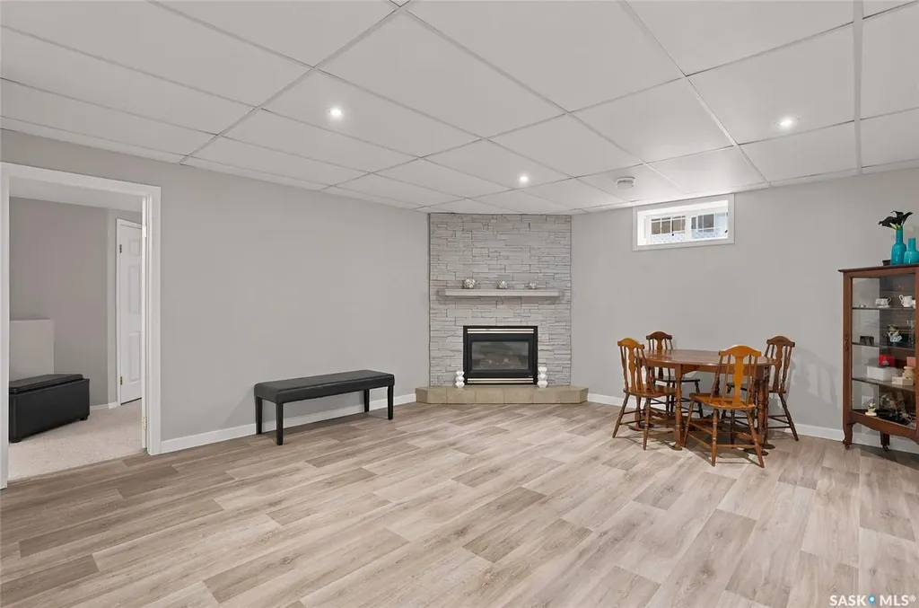 103 Bornstein Crescent Saskatoon SK S7N 3Y4