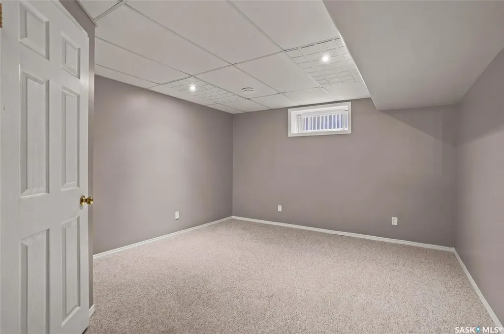 103 Bornstein Crescent Saskatoon SK S7N 3Y4