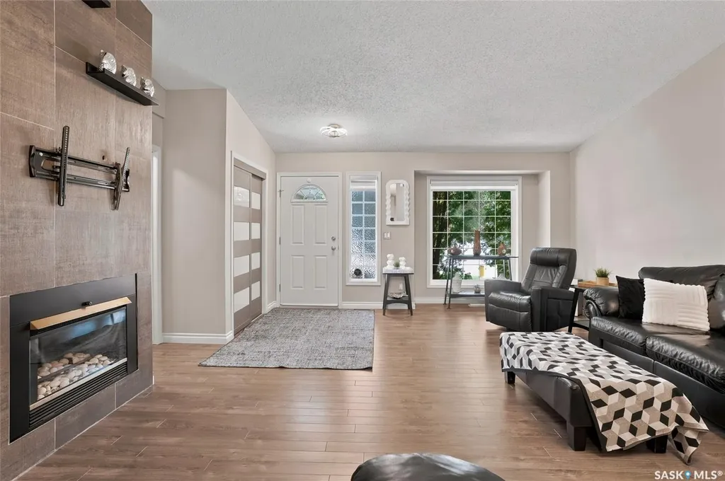 103 Bornstein Crescent Saskatoon SK S7N 3Y4