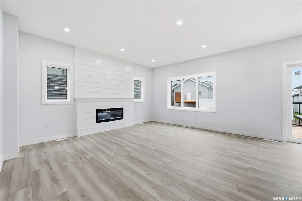 534 Sharma Crescent Saskatoon SK S7W 1K5