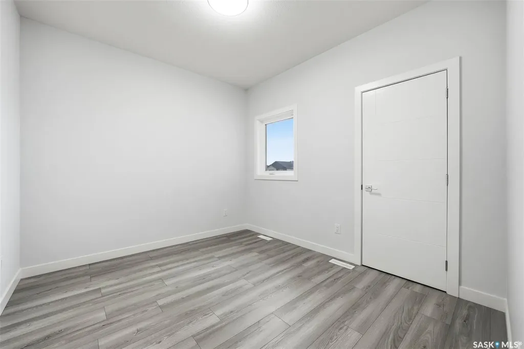 534 Sharma Crescent Saskatoon SK S7W 1K5