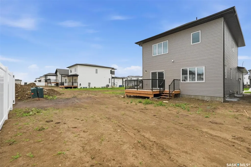 534 Sharma Crescent Saskatoon SK S7W 1K5