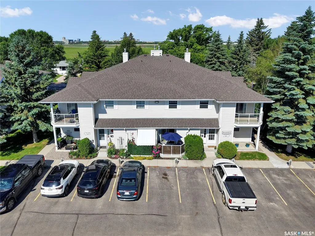 141 105th Street W Saskatoon SK S7N 1N3