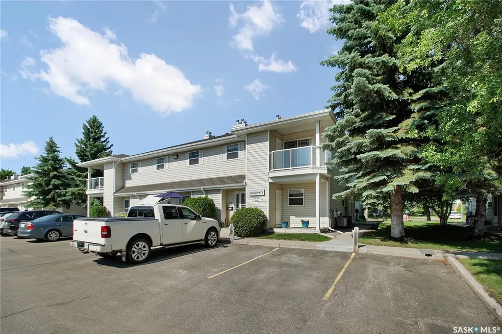 141 105th Street W Saskatoon SK S7N 1N3