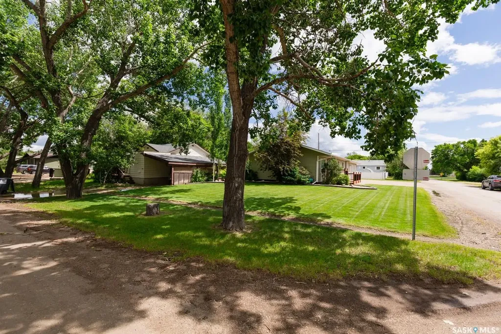 111 4th Avenue Coleville SK S0L 0K0