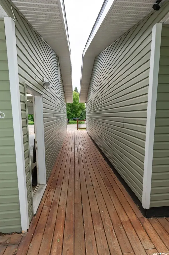 111 4th Avenue Coleville SK S0L 0K0