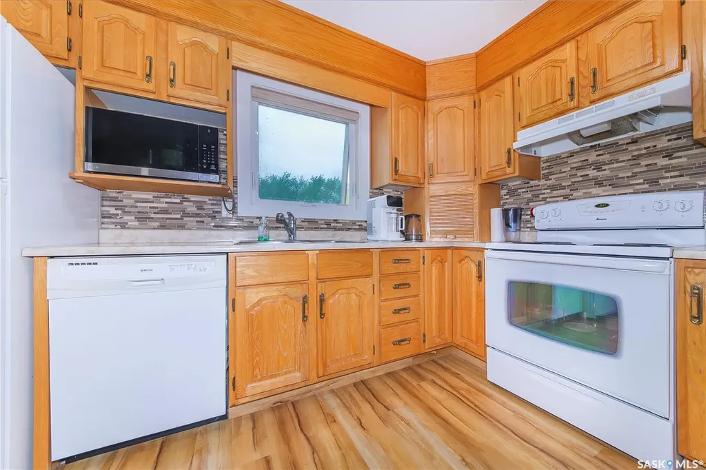 3140 Louise Street Saskatoon SK S7J 3L8