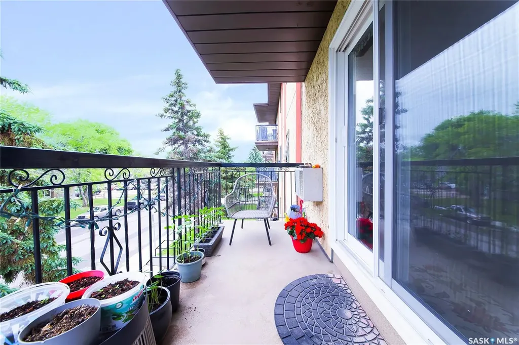 3140 Louise Street Saskatoon SK S7J 3L8
