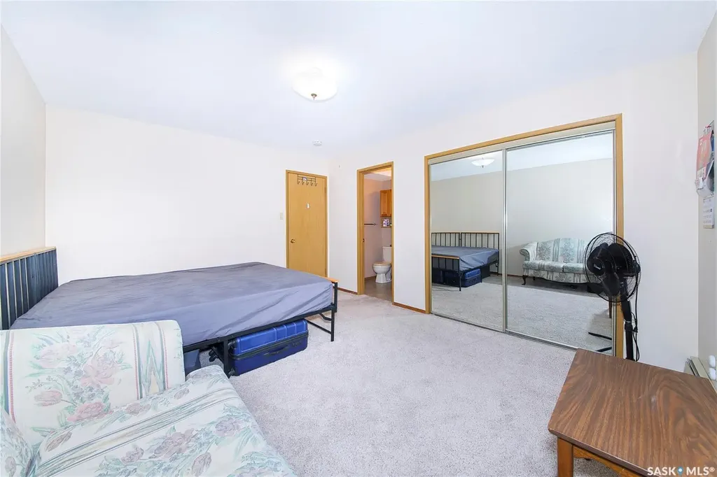 3140 Louise Street Saskatoon SK S7J 3L8