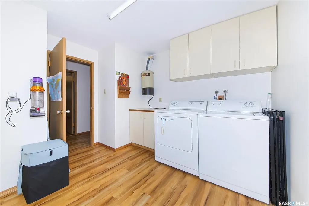 3140 Louise Street Saskatoon SK S7J 3L8