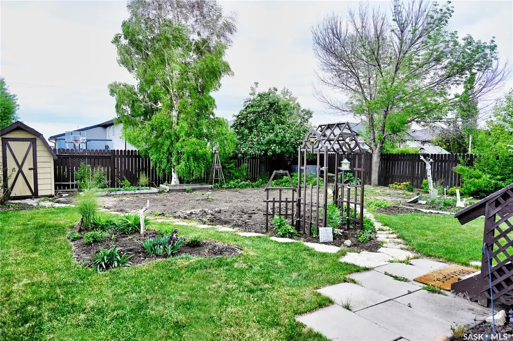 50 Robinson Crescent Saskatoon SK S7L 6N9