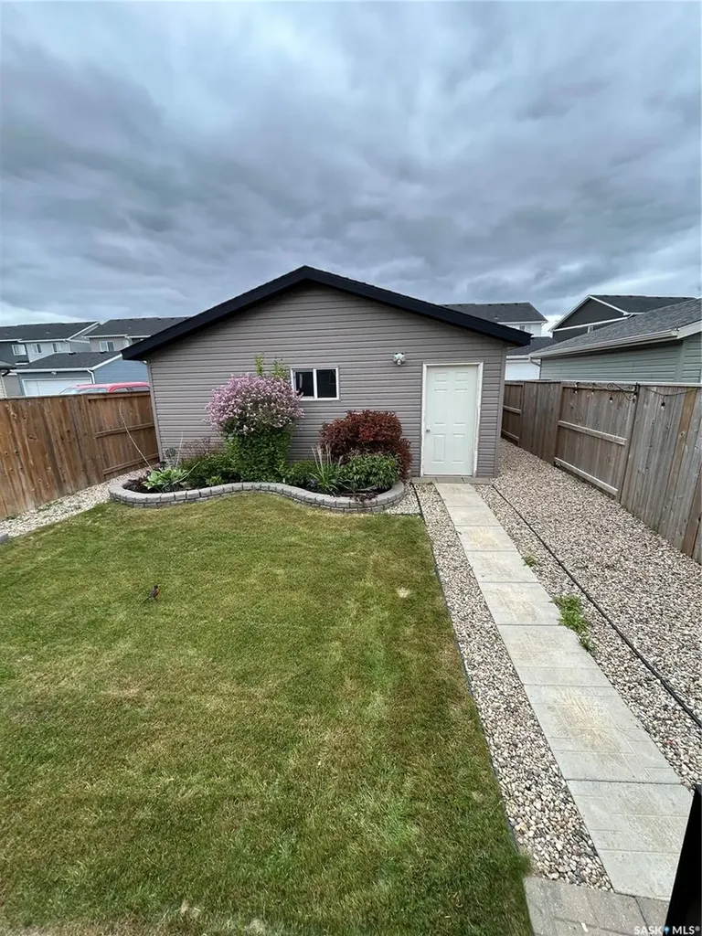 319 Secord Way Saskatoon SK S7V 0L9