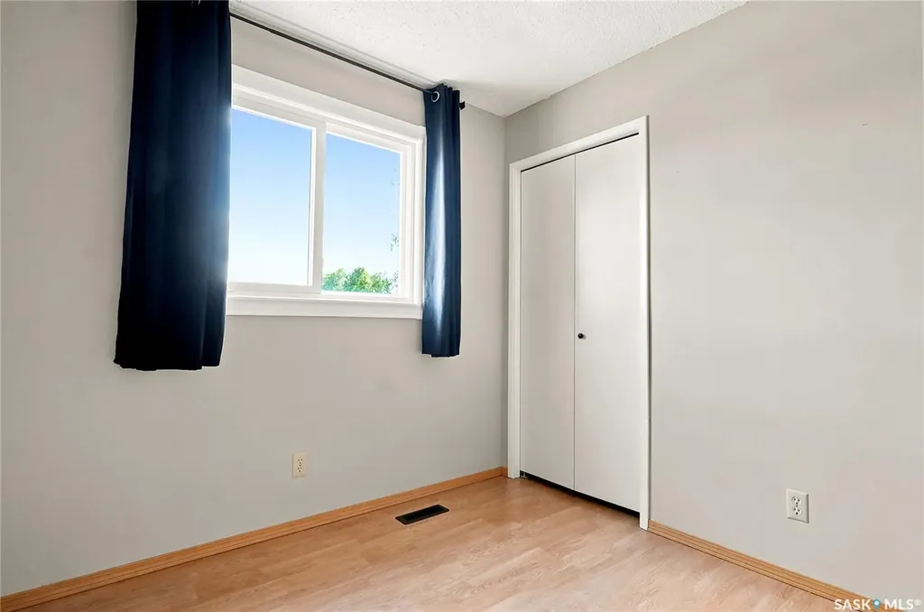 430 Manning Lane Saskatoon SK S7L 6J8