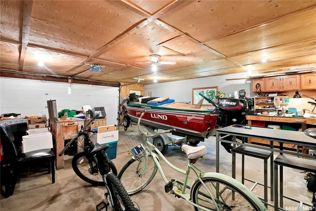 430 Manning Lane Saskatoon SK S7L 6J8