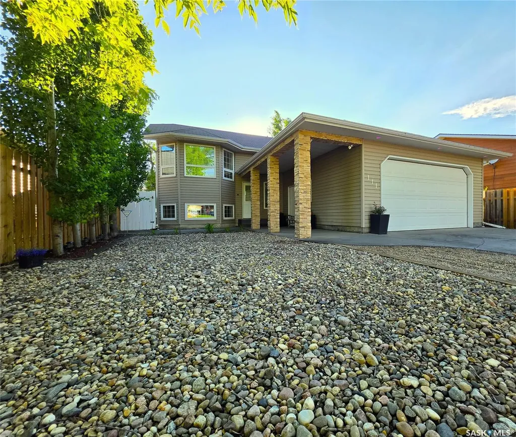 111 2nd Street E Meadow Lake SK S9X 1G4