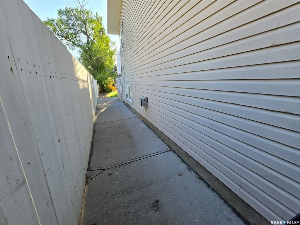 111 2nd Street E Meadow Lake SK S9X 1G4