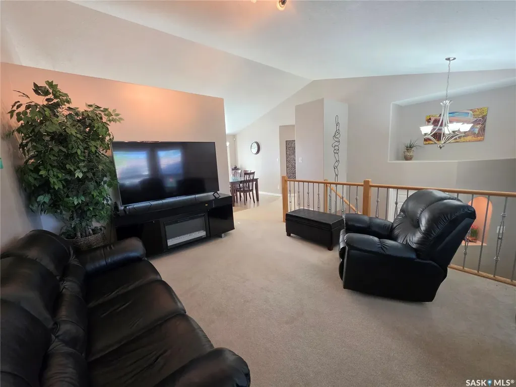 111 2nd Street E Meadow Lake SK S9X 1G4