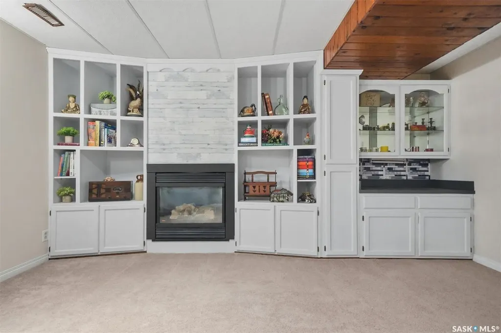 342 Wollaston Rise Saskatoon SK S7J 4G5