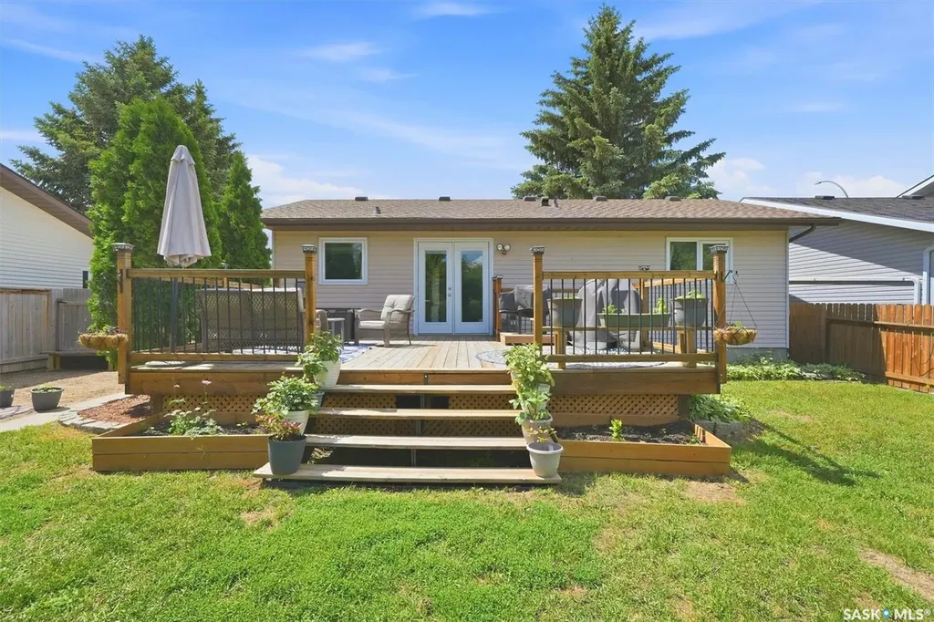 342 Wollaston Rise Saskatoon SK S7J 4G5