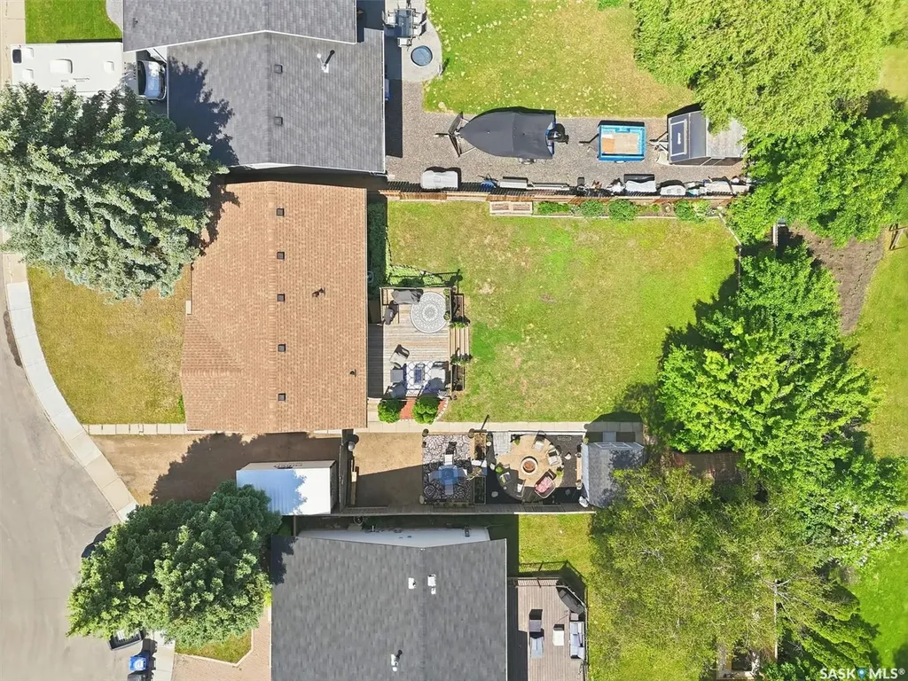 342 Wollaston Rise Saskatoon SK S7J 4G5