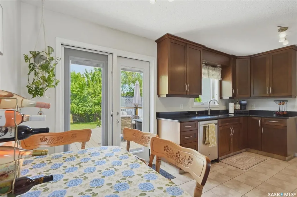 342 Wollaston Rise Saskatoon SK S7J 4G5