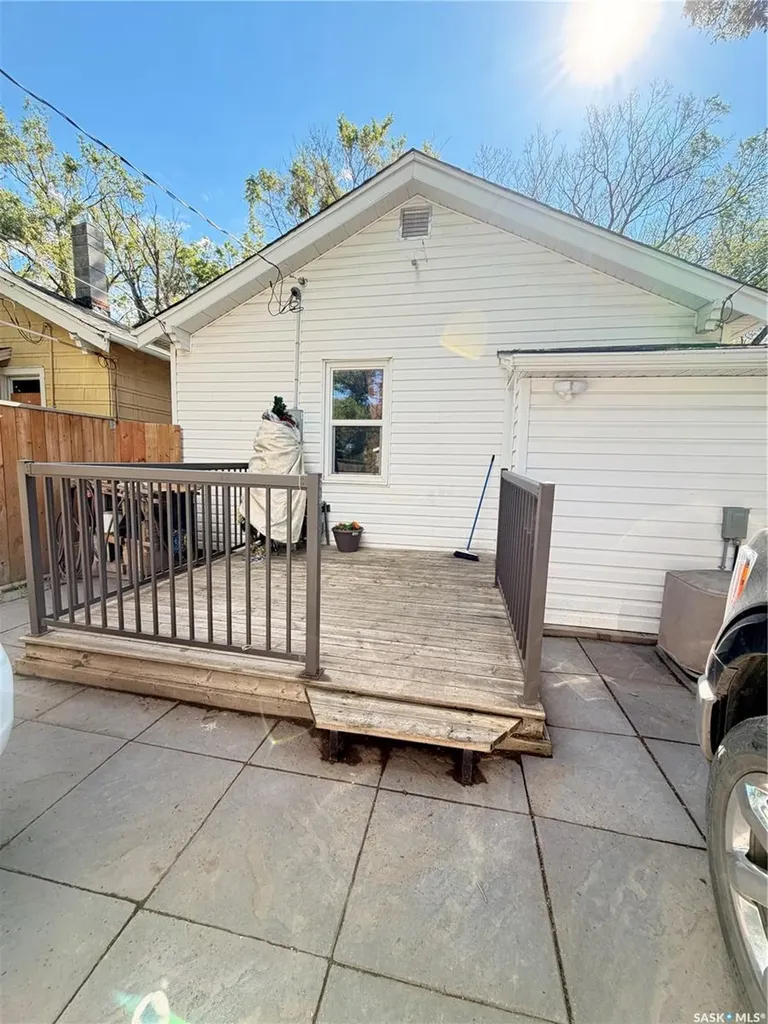 1340 Retallack Street Regina SK S4T 2H9