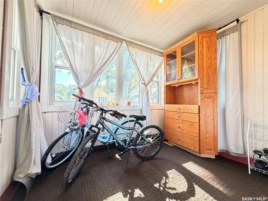 1340 Retallack Street Regina SK S4T 2H9