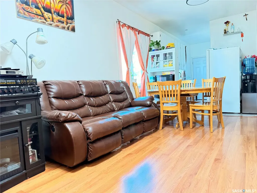1340 Retallack Street Regina SK S4T 2H9