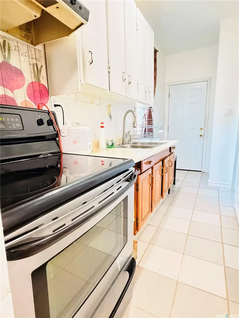1340 Retallack Street Regina SK S4T 2H9