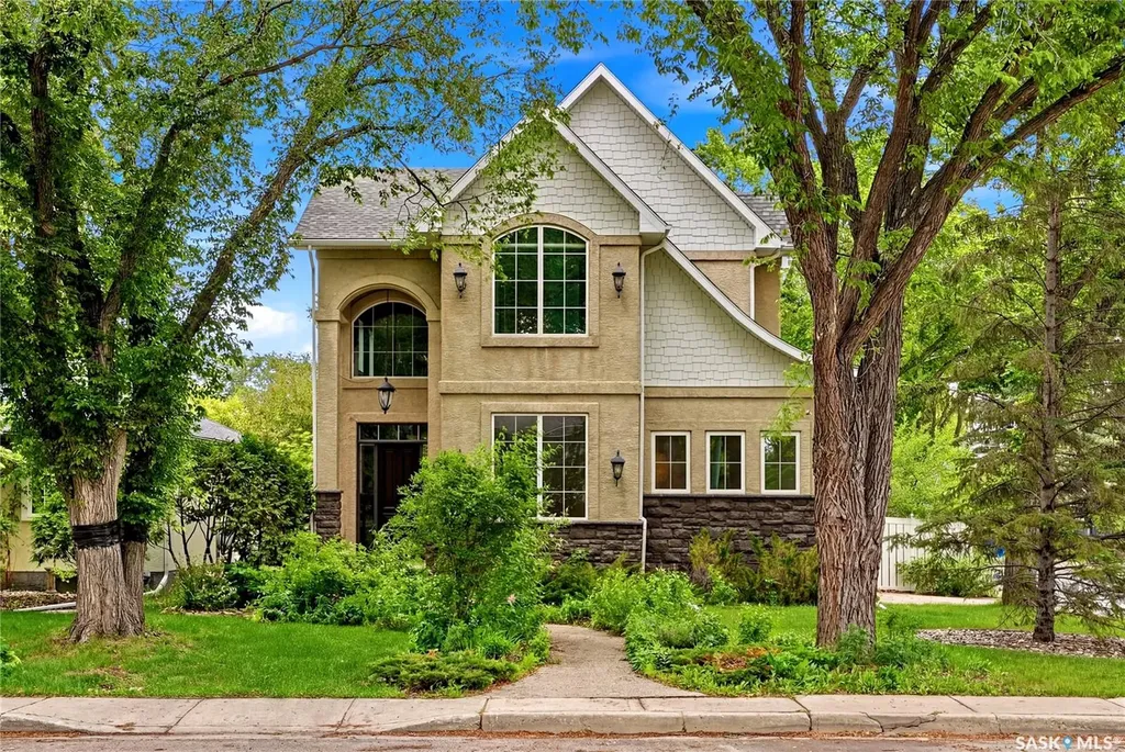 3202 Hill Avenue Regina SK S4S 0W6
