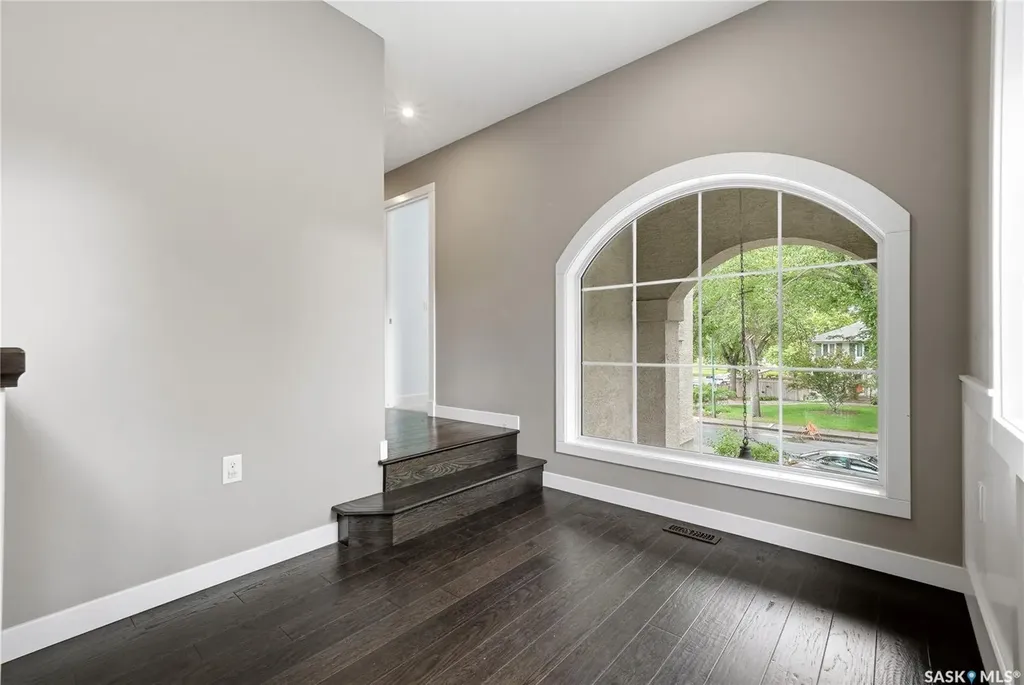 3202 Hill Avenue Regina SK S4S 0W6