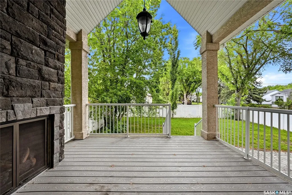 3202 Hill Avenue Regina SK S4S 0W6