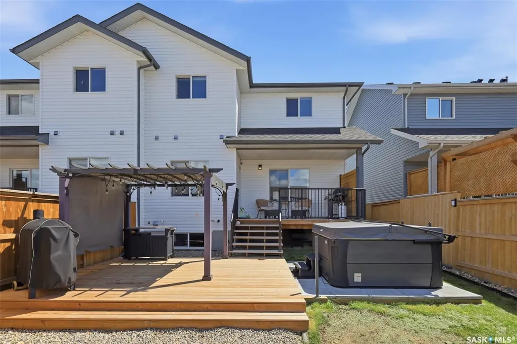 148 Echo Lane Martensville SK S0K 2T1