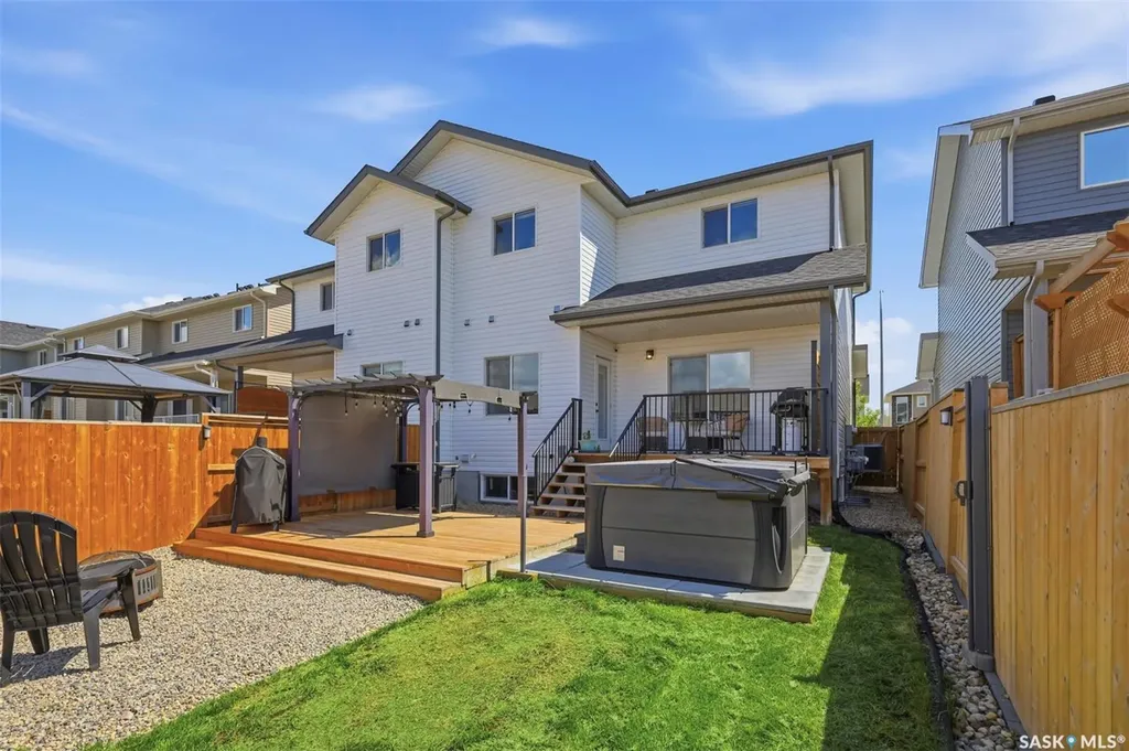 148 Echo Lane Martensville SK S0K 2T1