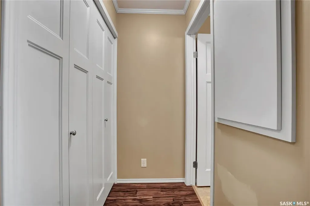 1022 Hampton Circle Saskatoon SK S7R 0K4