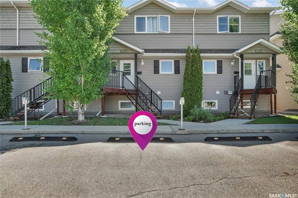1022 Hampton Circle Saskatoon SK S7R 0K4