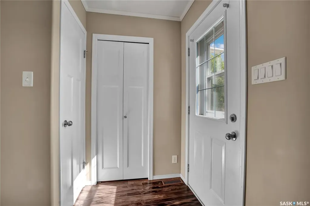 1022 Hampton Circle Saskatoon SK S7R 0K4