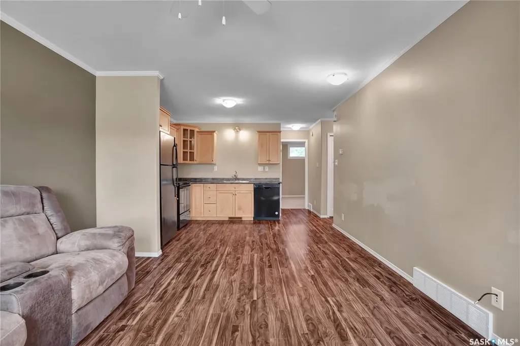 1022 Hampton Circle Saskatoon SK S7R 0K4