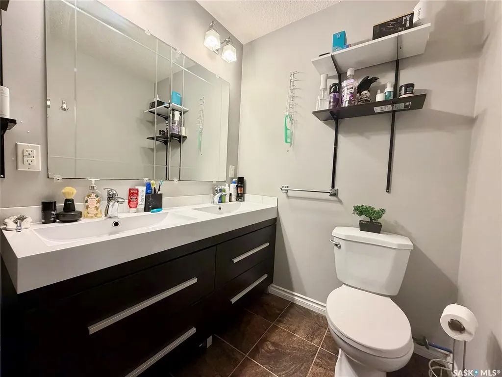 2326 Buhler Bay North Battleford SK S9A 1J2