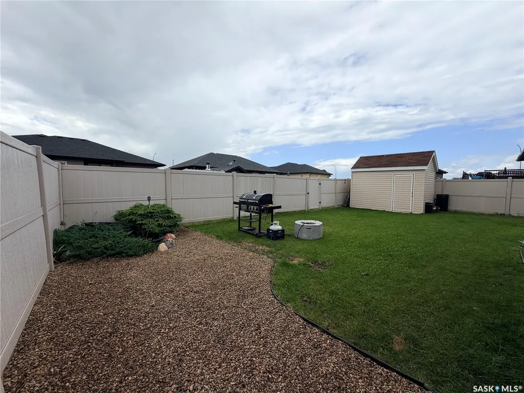 2326 Buhler Bay North Battleford SK S9A 1J2
