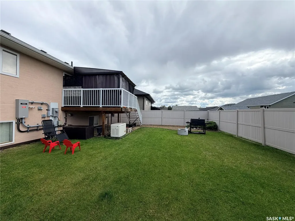 2326 Buhler Bay North Battleford SK S9A 1J2