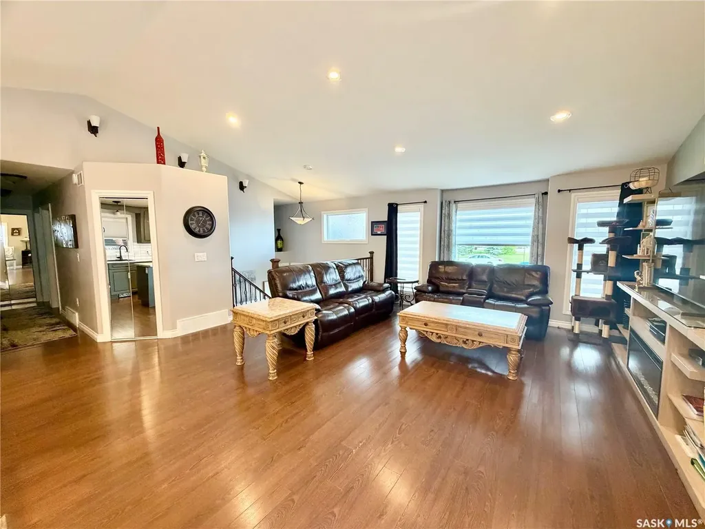 2326 Buhler Bay North Battleford SK S9A 1J2